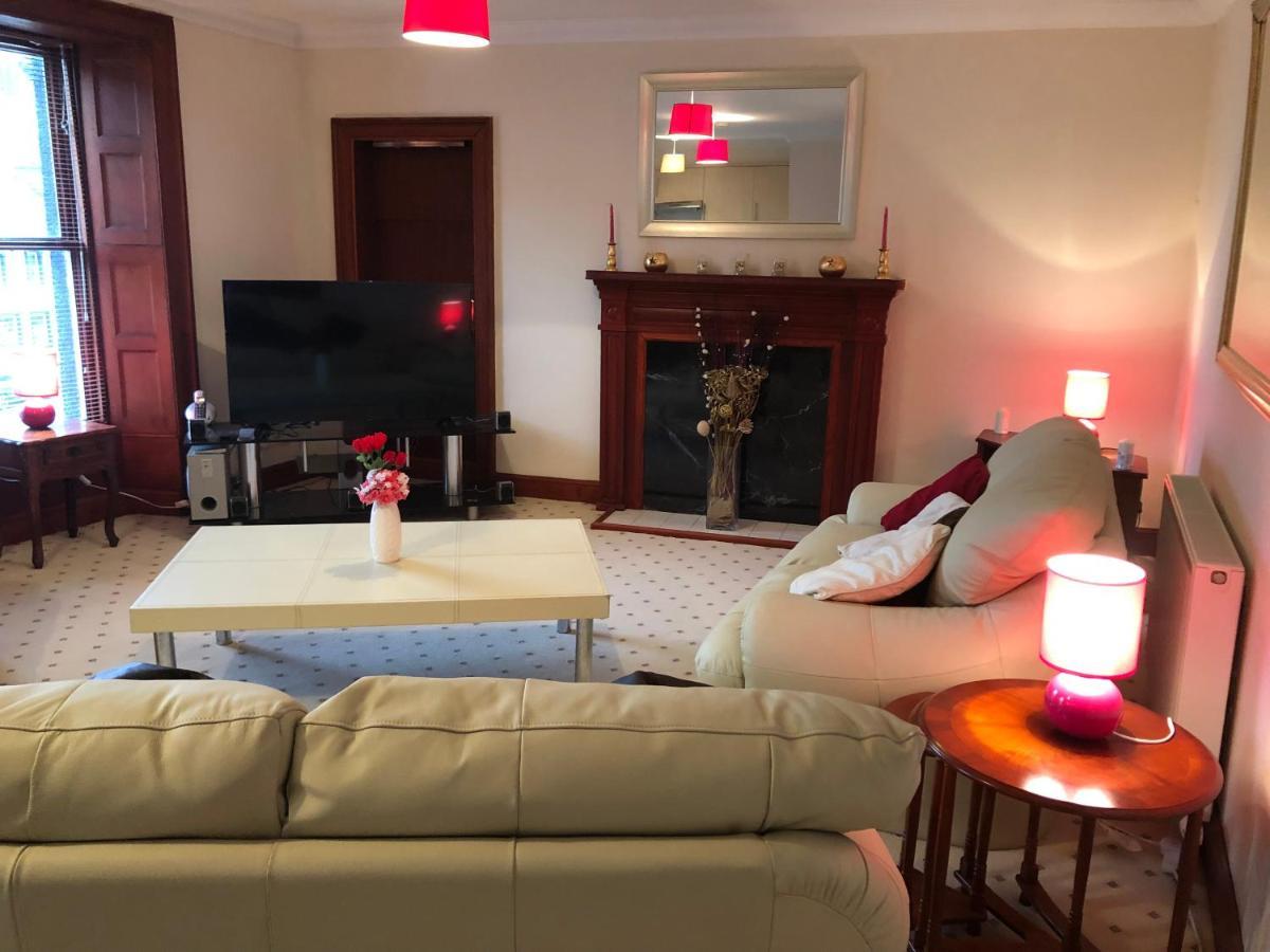 Executive Serviced Apartments 1 Forfar Exterior foto